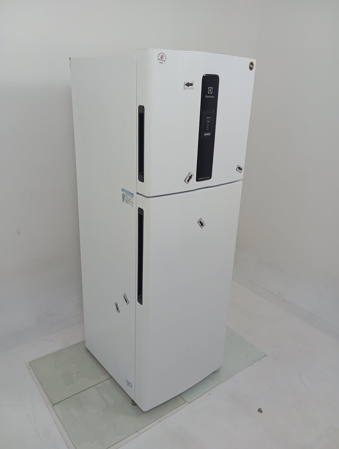 Miniatura 2 de If43 - Geladeira Electrolux If43-220 V-branco